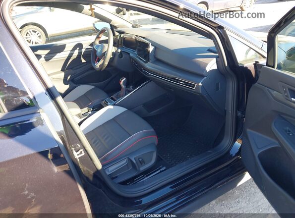 WVWWA7CD1PW208460 2023 VOLKSWAGEN GOLF Black წინა სალონის ხედი