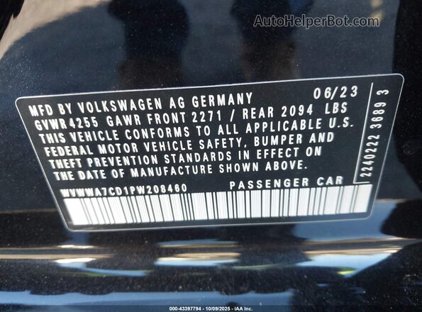 WVWWA7CD1PW208460 2023 VOLKSWAGEN GOLF Black ძრავის განყოფილების ხედი