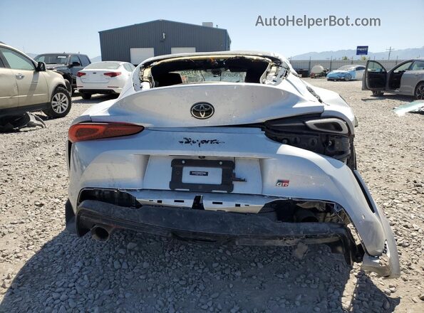 WZ1DB0C01NW046739 2022 TOYOTA SUPRA Серебряный 
