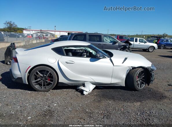 WZ1DB0C05NW048638 2022 TOYOTA GR SUPRA White Вид щитка приладів