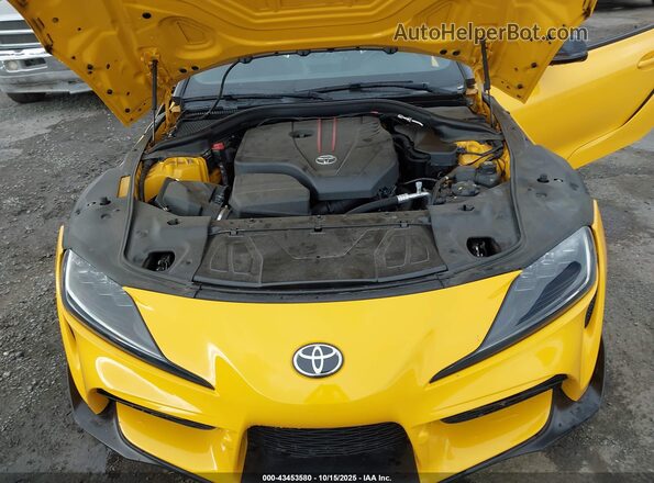 WZ1DB2C07MW042060 2021 TOYOTA GR SUPRA Yellow Widok z tyłu