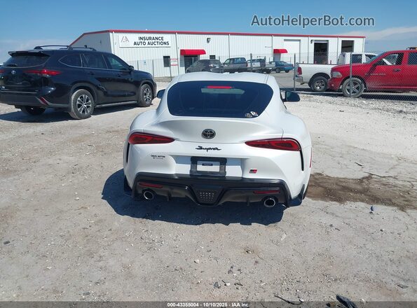 WZ1DB2C08MW041564 2021 TOYOTA GR SUPRA White 