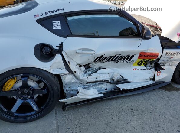 WZ1DB4C07LW023907 2020 TOYOTA SUPRA White Հետևի նստատեղերի տեսք