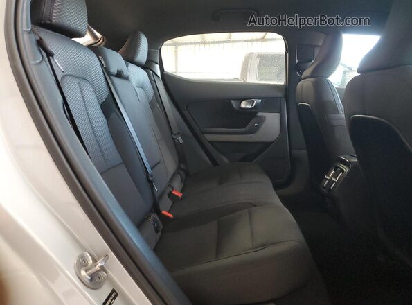 YSMED3KA1PL161424 2023 POLESTAR 2 White Vista de los asientos traseros