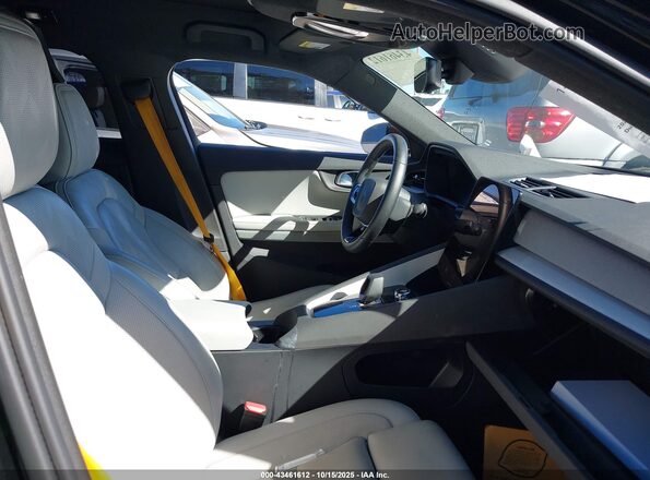 YSMET3KA4PL132356 2023 POLESTAR 2 Черный Вид салона спереди