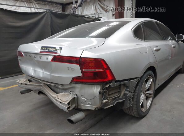 YV1102AK6H1006868 2017 VOLVO S90 Gray Вид спереду