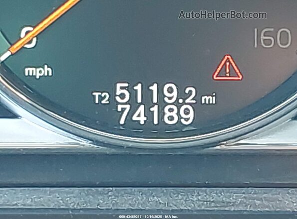 YV140MEL2J2392328 2018 VOLVO V60 Белый 