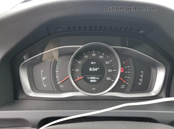 YV140MTL7J2461887 2018 VOLVO S60 Silver Instrument cluster view