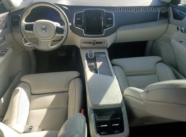 YV4062JF2R1188070 2024 VOLVO XC90 Silver Dashboard view