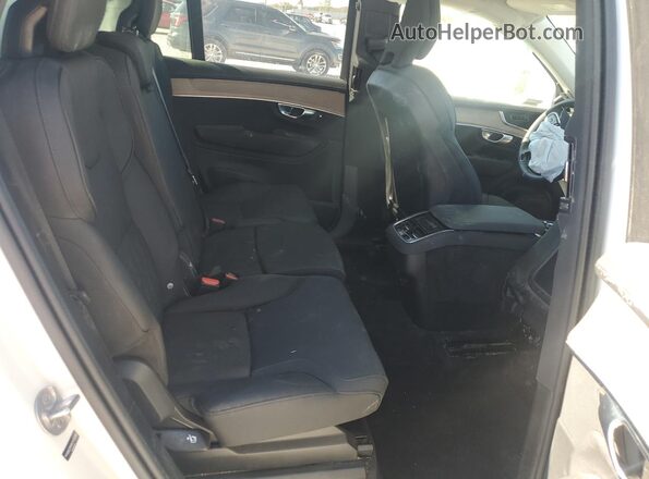 YV4062PB9S1376580 2025 VOLVO XC90 White Widok wnętrza z tyłu