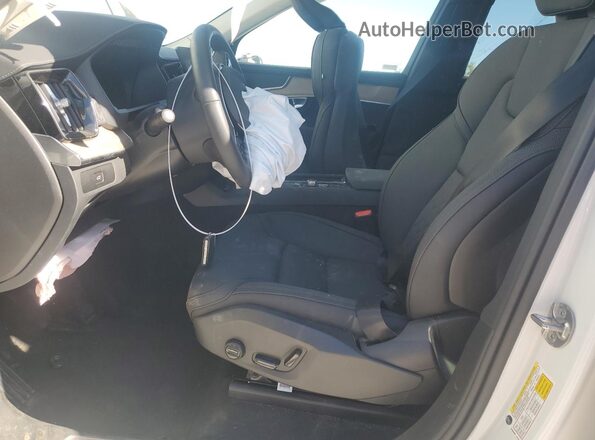 YV4062PB9S1376580 2025 VOLVO XC90 White 