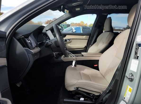 YV4062PBXS1362106 2025 VOLVO XC90 Silver 