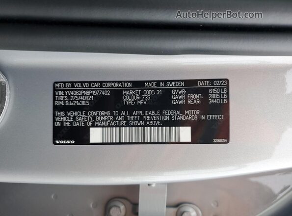 YV4062PN8P1977402 2023 VOLVO XC90 Silver Widok komory silnika