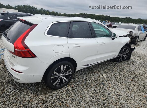 YV4062RL4N1083910 2022 VOLVO XC60 White Rear right