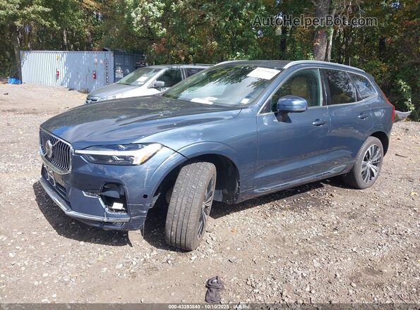 YV4062RL8N1077916 2022 VOLVO XC60 Blue Przód lewy