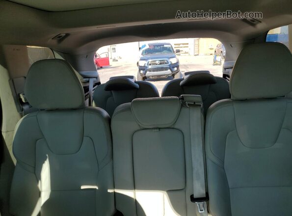 YV4102CK5L1530666 2020 VOLVO XC90 White უკანა სავარძლების ხედი
