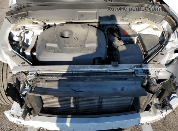 YV4102CK5L1530666 2020 VOLVO XC90 White ძრავის განყოფილების ხედი
