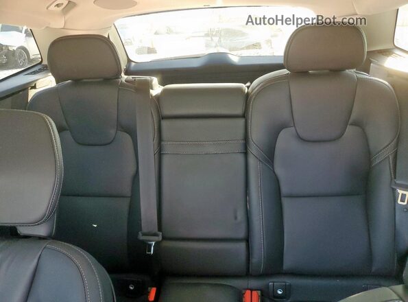 YV4102DL3M1854692 2021 VOLVO XC60 Black 