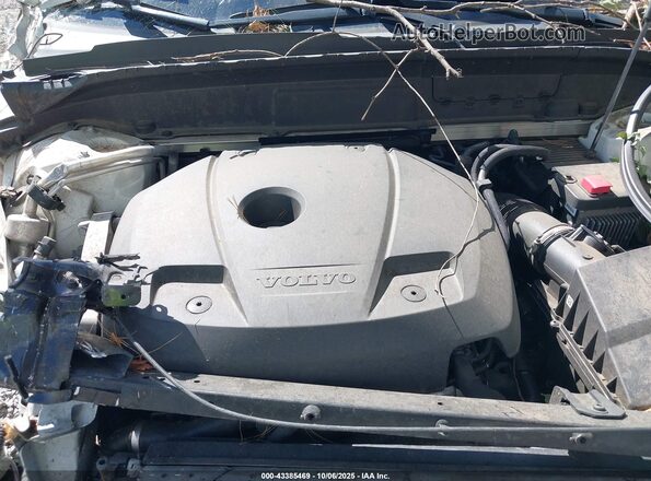 YV4102DL4M1860713 2021 VOLVO XC60 White Vista trasera