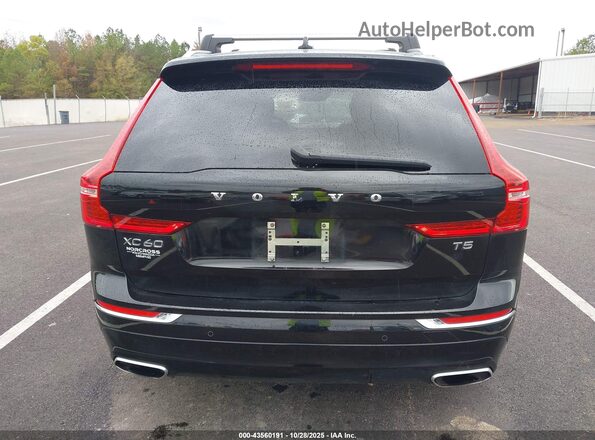 YV4102DL6M1699569 2021 VOLVO XC60 Black 