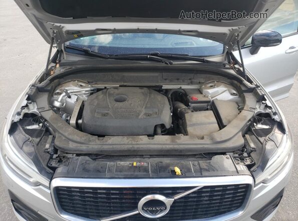 YV4102DM8L1489191 2020 VOLVO XC60 Silver Շարժիչի բաժամունքի տեսք