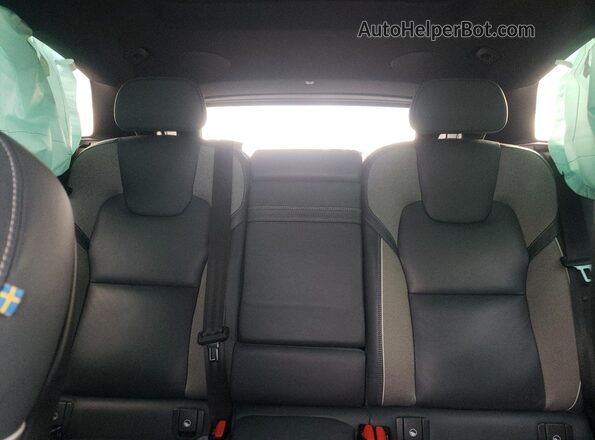 YV4102DM8L1489191 2020 VOLVO XC60 Silver Հետևի նստատեղերի տեսք