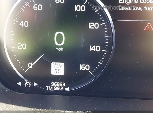YV4102RKXM1715465 2021 VOLVO XC60 Black 