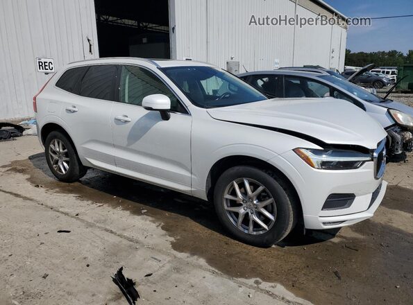 YV4102RKXM1868900 2021 VOLVO XC60 Белый Передняя правая четверть