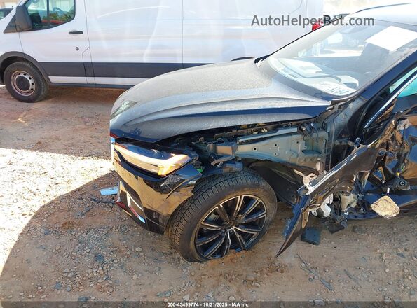 YV4102RL5M1759821 2021 VOLVO XC60 Black Front view