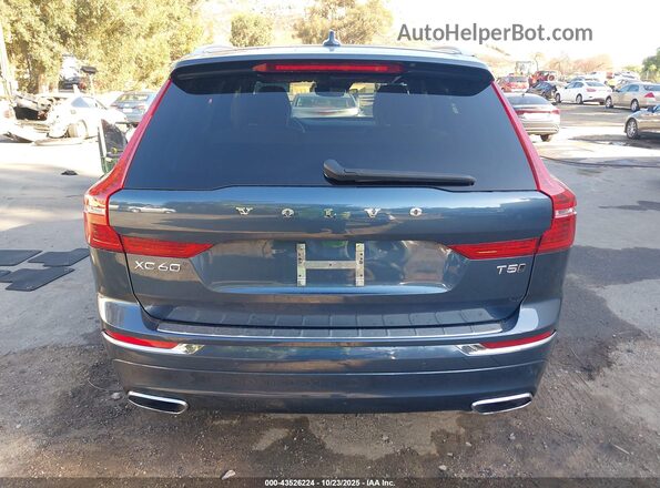 YV4102RL6M1825986 2021 VOLVO XC60 Gray 