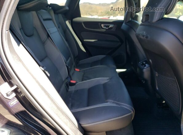 YV4102RM6L1589332 2020 VOLVO XC60 Black Rear seats view