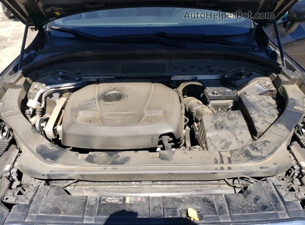 YV4102RM6L1589332 2020 VOLVO XC60 Black Rear interior view