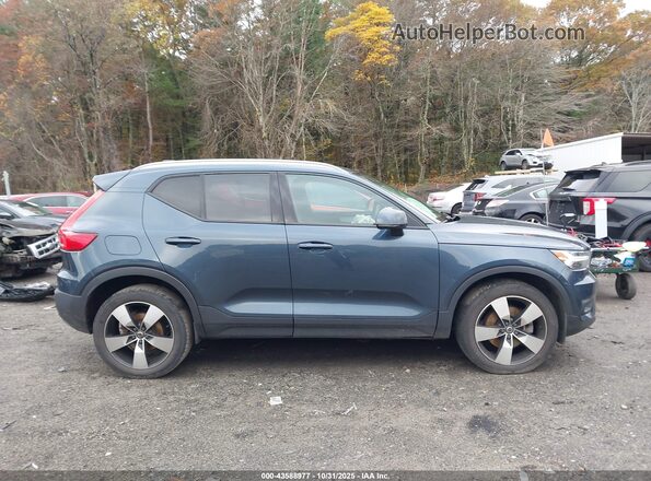 YV4162UK0M2563356 2021 VOLVO XC40 Light Blue Սալոնի հետևի տեսք