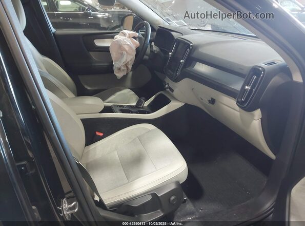 YV4162UK4L2204591 2020 VOLVO XC40 Black Սալոնի դիմացի տեսք