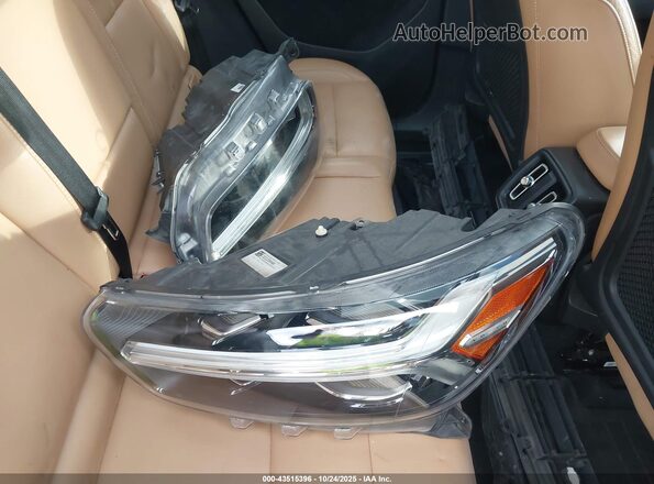 YV4162UL6L2210675 2020 VOLVO XC40 Blue Widok zestawu wskaźników