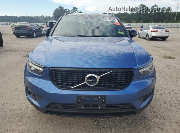 YV4162UM4M2432870 2021 VOLVO XC40 Blue Вид спереду