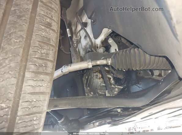 YV4162UM4N2676567 2022 VOLVO XC40 Белый 