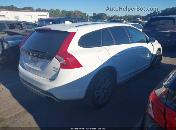 YV440MWK4J2059055 2018 VOLVO V60 CROSS COUNTRY White Հետևի աջ