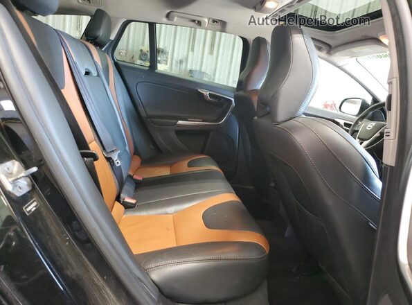 YV440MWK6H1029331 2017 VOLVO V60 Black Vista de los asientos traseros