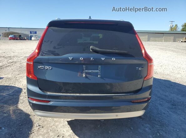 YV4A22PK1N1860568 2022 VOLVO XC90 Blue Widok z tyłu