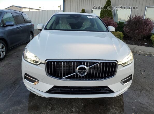YV4A22RL6L1530637 2020 VOLVO XC60 White Դիմացի տեսք