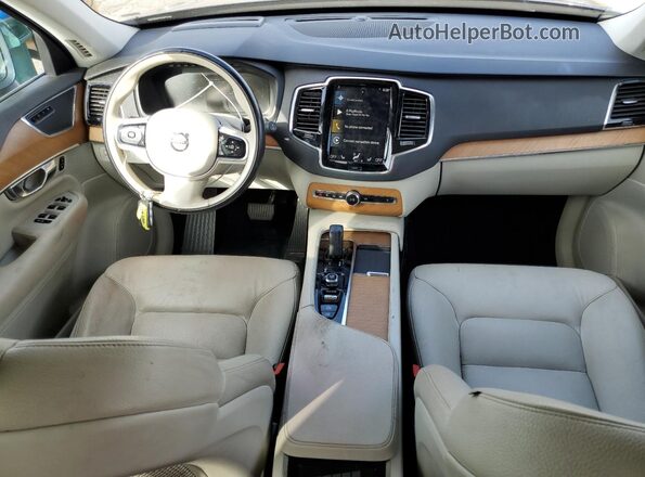 YV4BR00K3M1687780 2021 VOLVO XC90 Blue Widok deski rozdzielczej