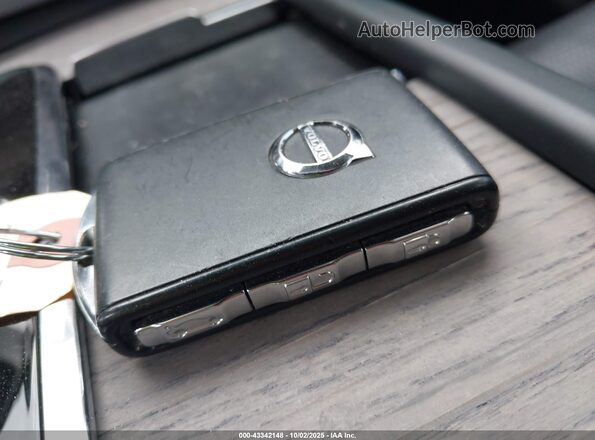 YV4BR00L8N1812959 2022 VOLVO XC90 RECHARGE PLUG-IN HYBRID Белый Вид панели приборов