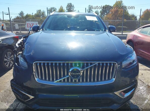 YV4BR00Z7N1821219 2022 VOLVO XC90 RECHARGE PLUG-IN HYBRID Blue Widok zestawu wskaźników