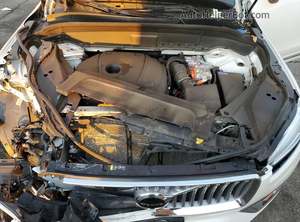 YV4BR0CK9M1746620 2021 VOLVO XC90 Белый Вид задней части салона