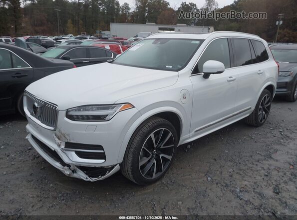 YV4BR0CZ1N1790674 2022 VOLVO XC90 RECHARGE PLUG-IN HYBRID White Vista tres cuartos delantera izquierda