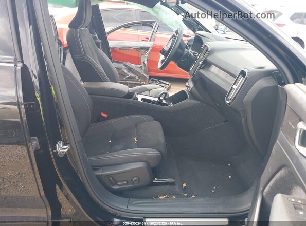 YV4ED3GB6N2009622 2022 VOLVO C40 RECHARGE PURE ELECTRIC Black 