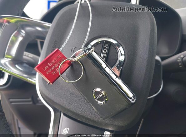 YV4ED3GB6N2009622 2022 VOLVO C40 RECHARGE PURE ELECTRIC Black 