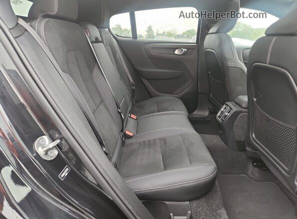 YV4ED3GL5P2051064 2023 VOLVO C40 Black Հետևի նստատեղերի տեսք