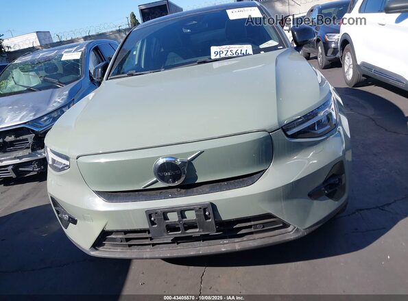 YV4ED3GLXP2044708 2023 VOLVO C40 RECHARGE PURE ELECTRIC Green Вид щитка приладів
